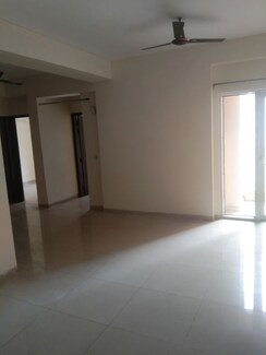 3 BHK Apartment For Rent in Ajnara Homes