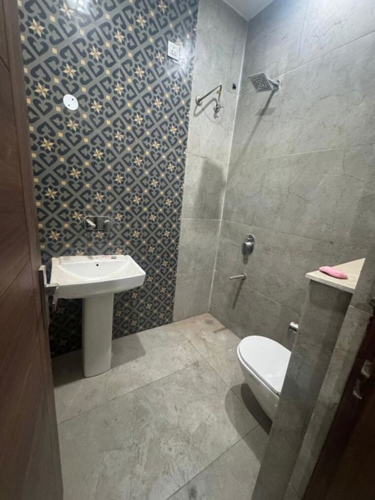 Bathroom, sector 66 b 2 Bedroom 100 Sq.Yd. Builder Floor In Sector 66 B Mohali 9820560