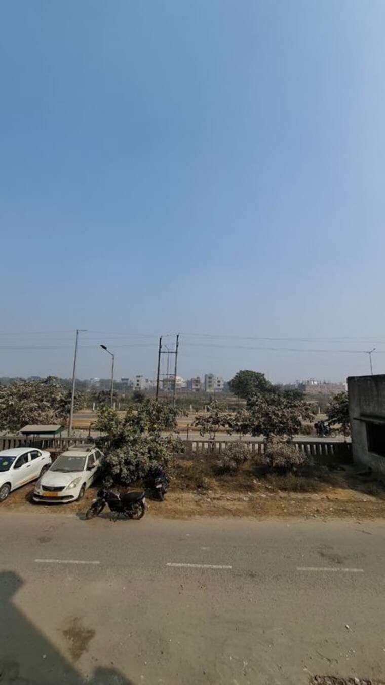 undefined, sector 10 greater noida 1.5 Bedroom 30 Sq.Mt. Apartment In Sector 10 Greater Noida Greater Noida 9820571