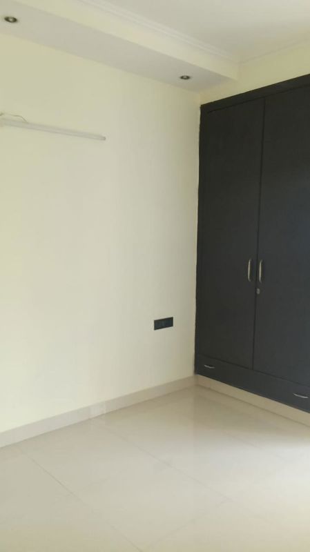 3 BHK + Servant Room 1877 Sq.Ft. Apartment in Unitech Fresco