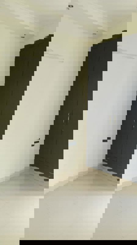 3 BHK + Servant Room Apartment For Sale in Unitech Fresco