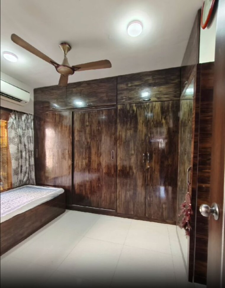 Bedroom, medha-chs 1 Bedroom 403 Sq.Ft. Apartment In Kandivali West Mumbai 9812081