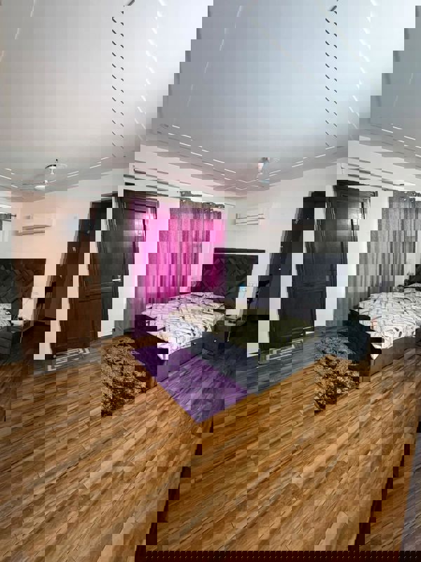 5 BHK + Servant Room Penthouse For Sale in DLF Regency Park II