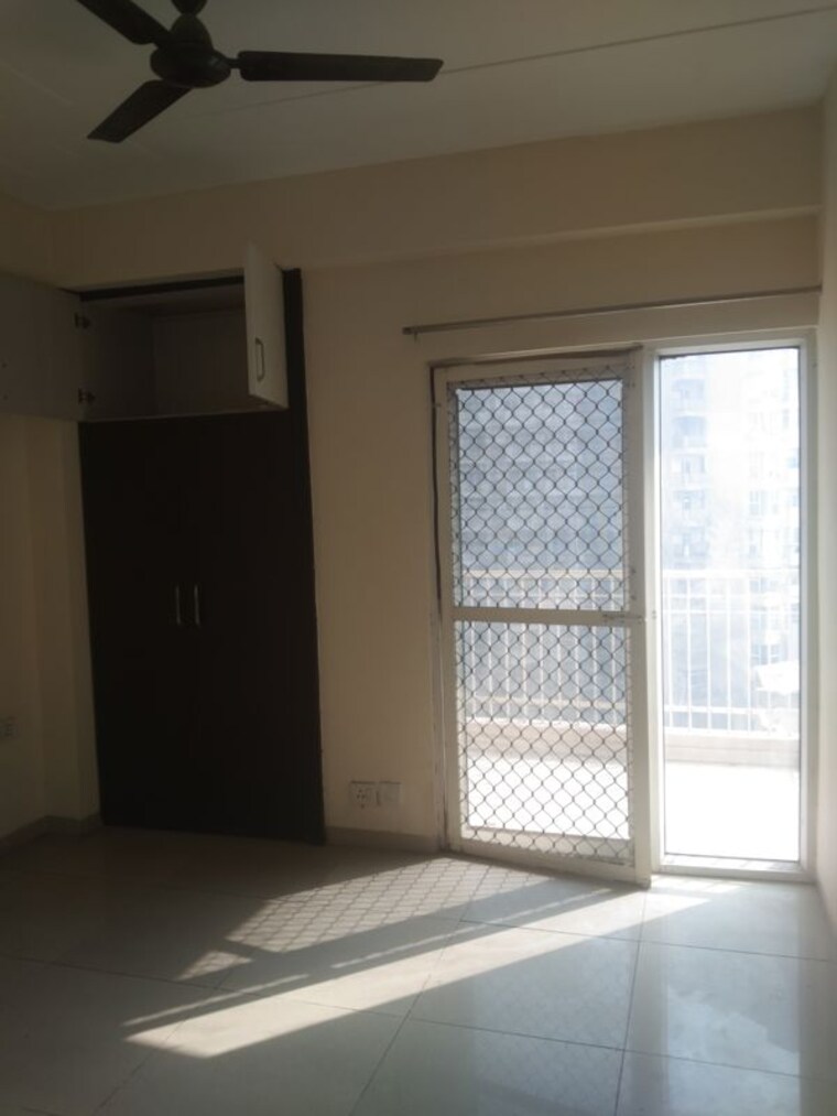Room, ajnara-homes 3 Bedroom 1330 Sq.Ft. Apartment In Sector 16b Greater Noida Greater Noida 9820655