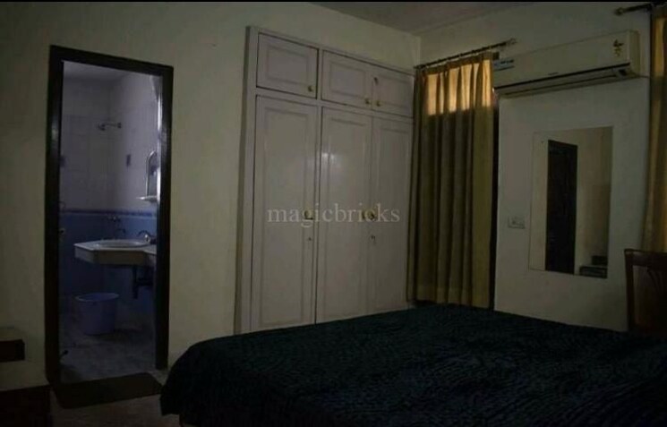 Room, aravali-hills 3 Bedroom 1800 Sq.Ft. Apartment In Sector 56 Gurgaon 9820667