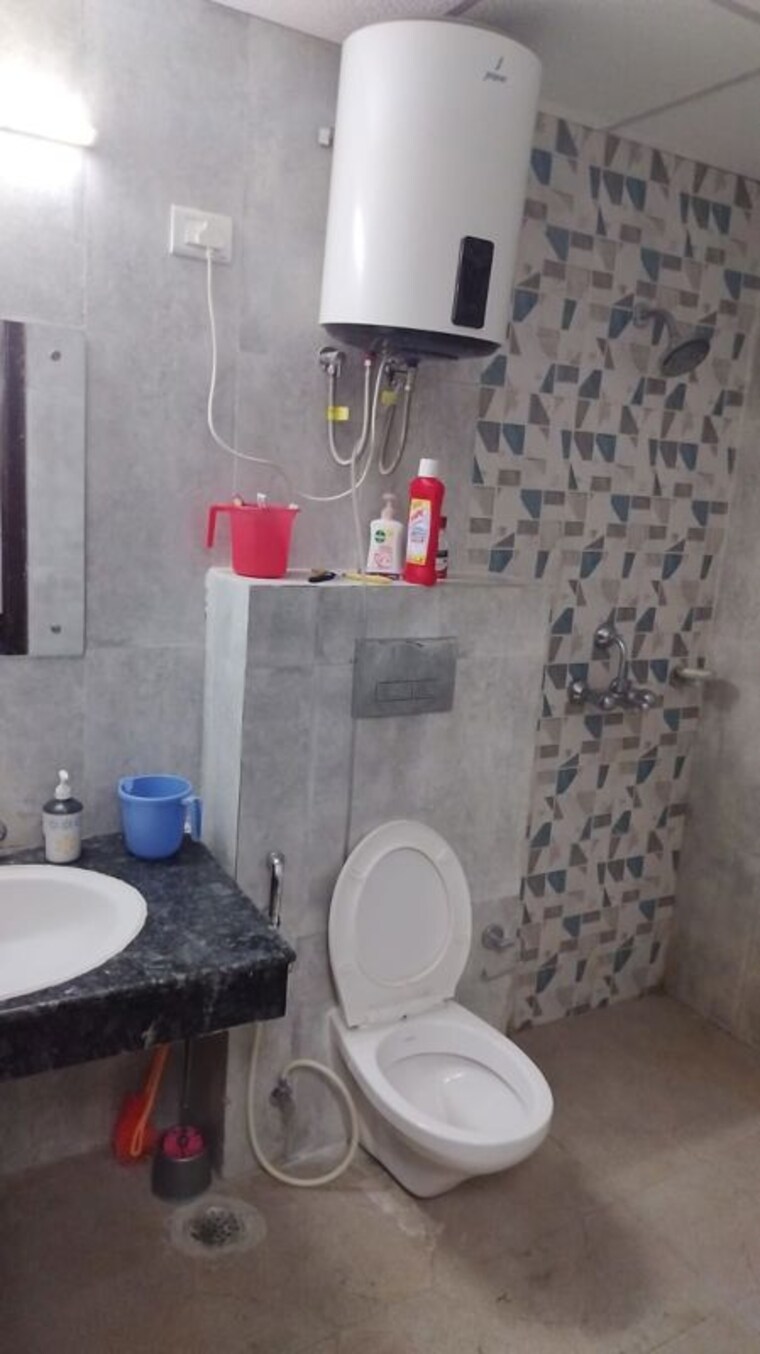 Bathroom, eldeco-saubhagyam 4 Bedroom 3147 Sq.Ft. Apartment In Vrindavan Yojna Lucknow 9667513