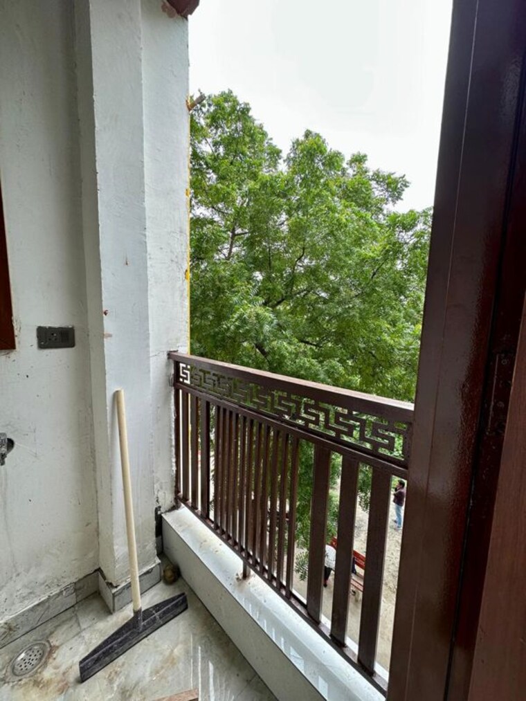 Balcony, saket 1 Bedroom 502 Sq.Ft. Builder Floor In Saket Delhi 9820675