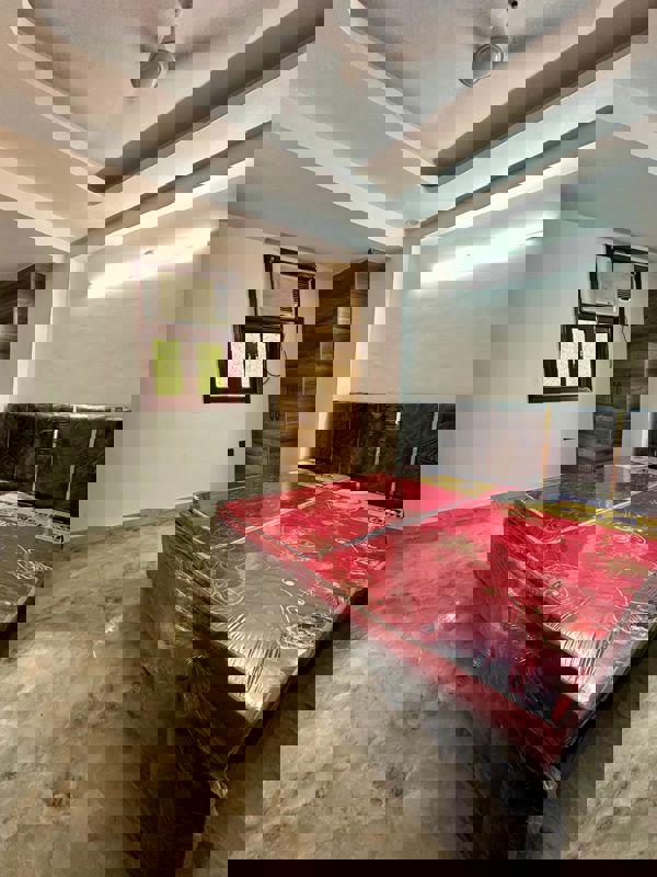 1 BHK Builder Floor For Rent in Saket