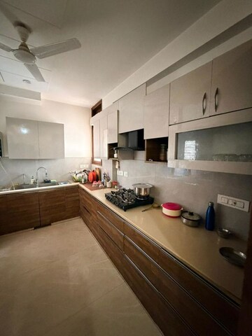Kitchen in 3 BHK Apartment at Parsvnath Exotica, Sector 53 – for Sale