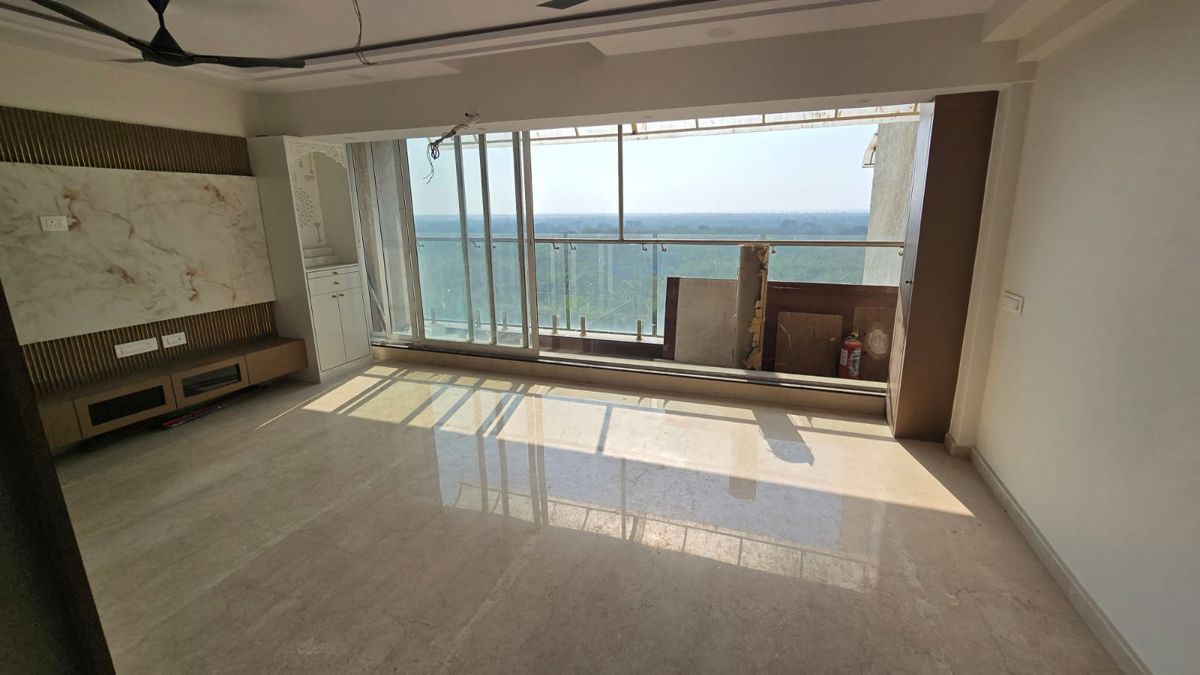 2 BHK Apartment For Sale in NG Grand Plaza