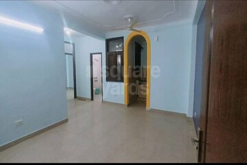 Building Lobby in 2 BHK Builder Floor at Bhavishyanidhi Enclave – for Rent