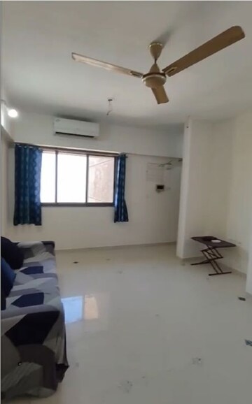 2 BHK Apartment For Rent in Lodha Splendora, Ghodbunder Road