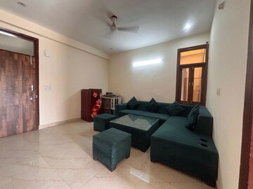 2 BHK Builder Floor For Rent in Saket