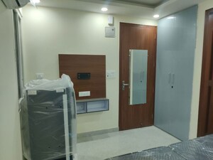 Bedroom in 1 RK Builder Floor at East Of Kailash – for Rent