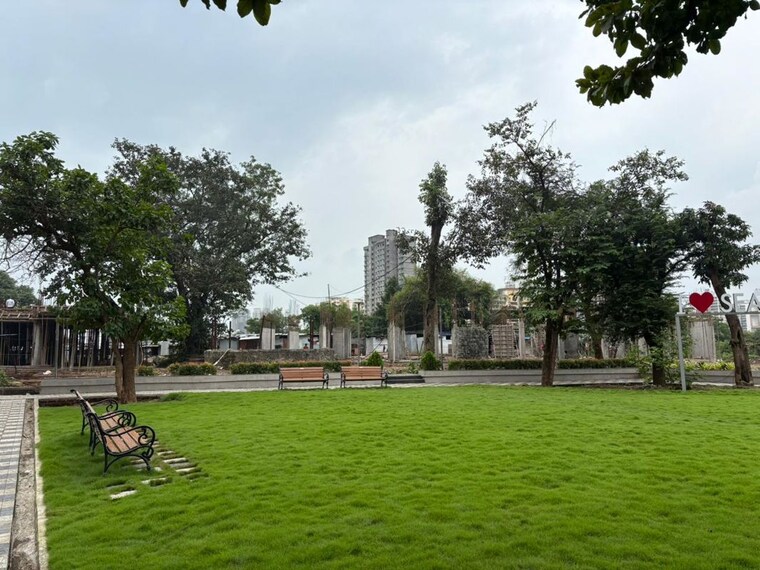 Garden, seasons-green 1 Bedroom 412 Sq.Ft. Apartment In Khadakpada Thane 9820778
