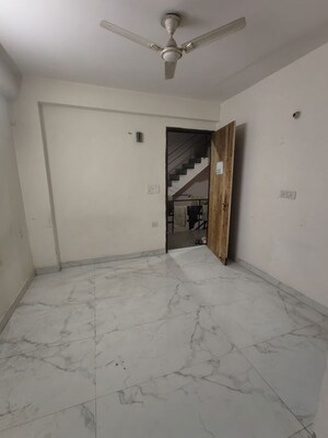 1 BHK Builder Floor For Rent in Saket