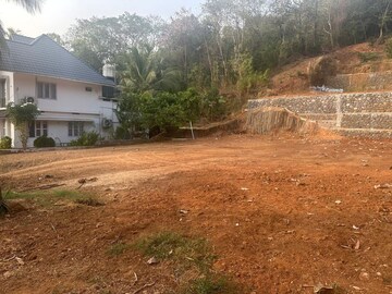  Plot For Sale in Athani