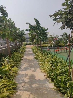 3 BHK Apartment – Garden View at Oberoi Maxima, Andheri East - for Rent