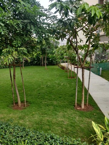 3 BHK Apartment – Garden View at Oberoi Maxima, Andheri East - for Rent