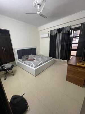 Living Room in 2 BHK Apartment at Ardee City, Sector 52 – for Rent