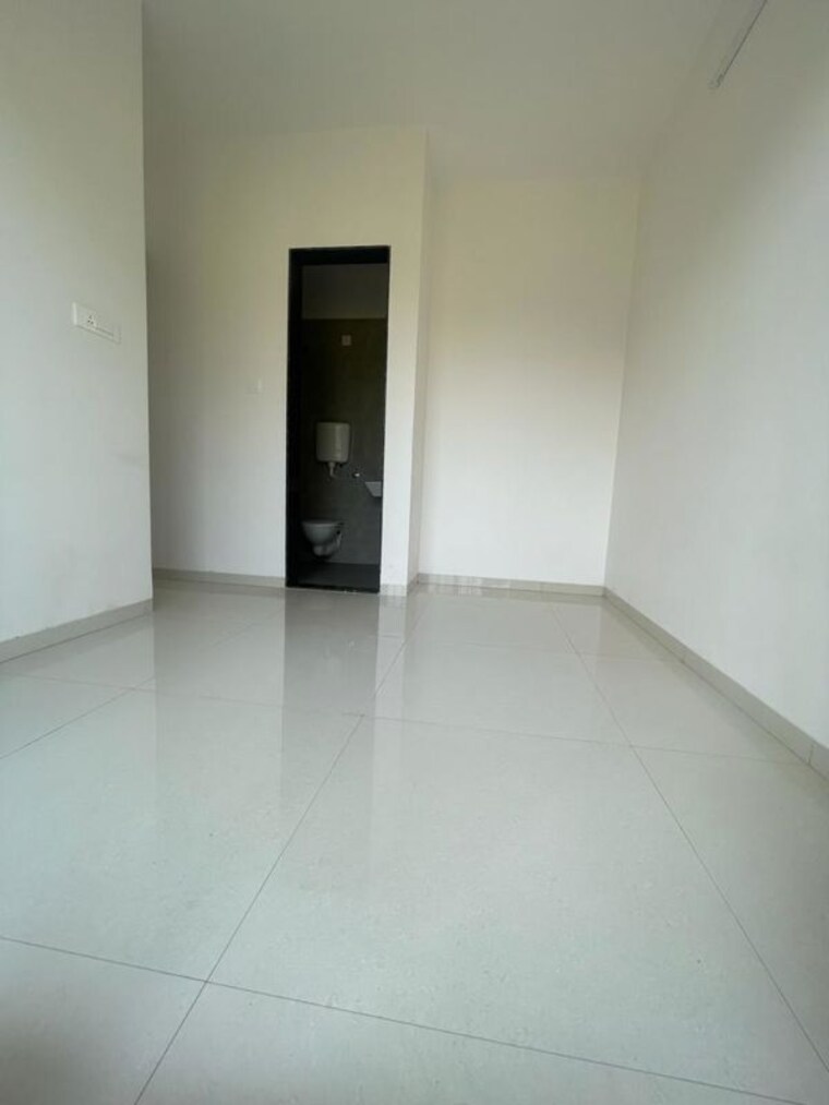 Room, seasons-green 1 Bedroom 412 Sq.Ft. Apartment In Khadakpada Thane 9820817