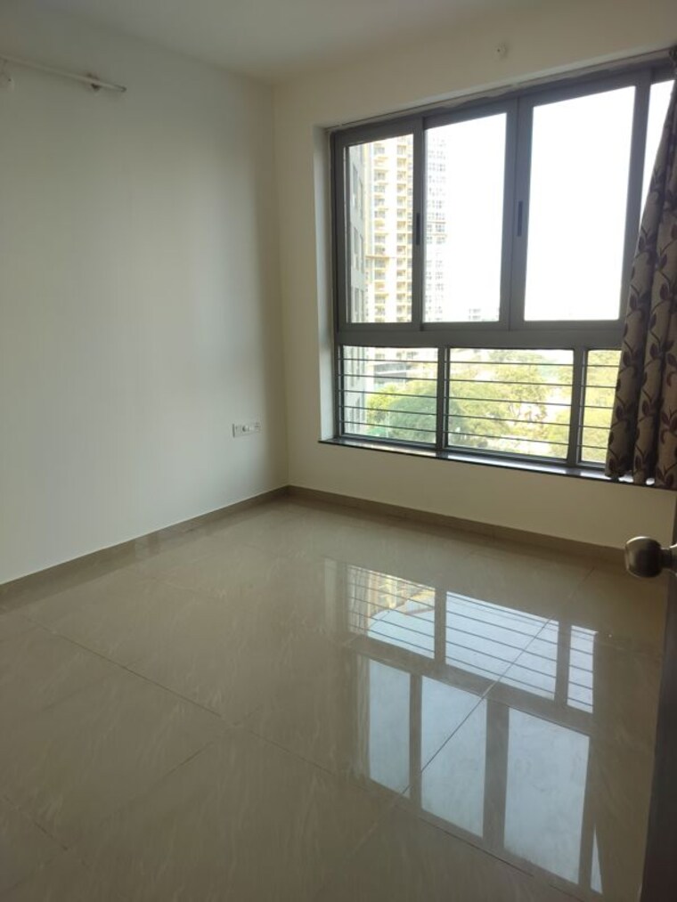 Room, amanora-future-towers 1.5 Bedroom 750 Sq.Ft. Apartment In Hadapsar Pune 9820822