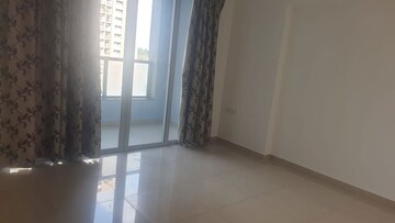 Building Lobby in 1.5 BHK Apartment at Amanora Future Towers, Hadapsar – for Rent