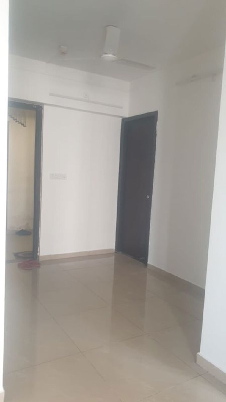 Room, amanora-future-towers 1.5 Bedroom 750 Sq.Ft. Apartment In Hadapsar Pune 9820822