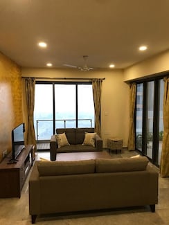 3 BHK + Pooja Room,Servant Room,Extra Room Apartment For Rent in Lodha New Cuffe Parade