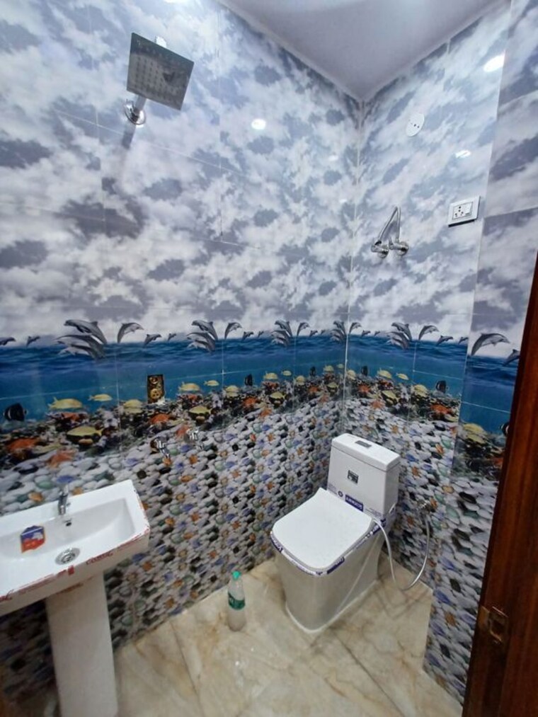 Attached Bathroom, sector 19 dwarka 2 Bedroom 1100 Sq.Ft. Apartment In Sector 19 Dwarka Delhi 9820853