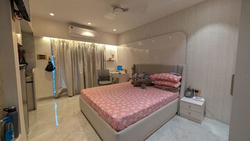 Bedroom in 1 RK Apartment at Royal Palms, Goregaon East – for Rent
