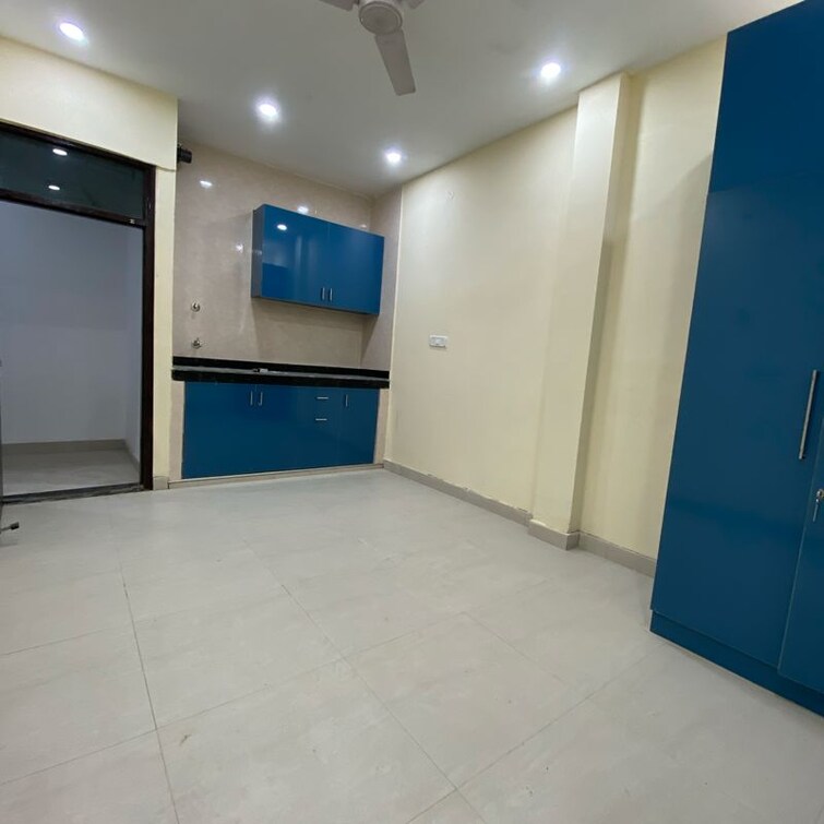 Room, chattarpur 1 Bedroom 550 Sq.Ft. Builder Floor In Chattarpur Delhi 9820867