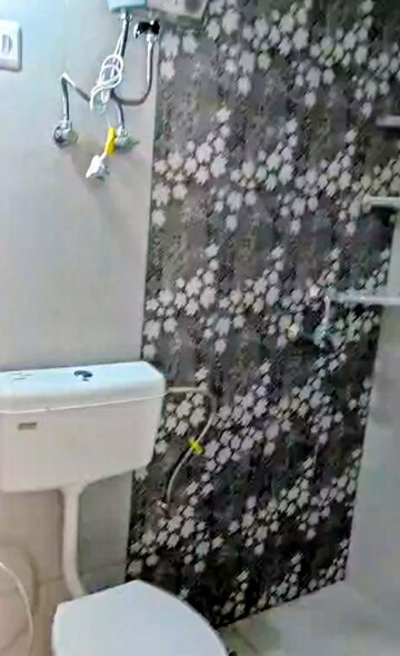 Furnished Amenities in 2 BHK Apartment at Pareena Om Apartments, Sector 112 – for Rent