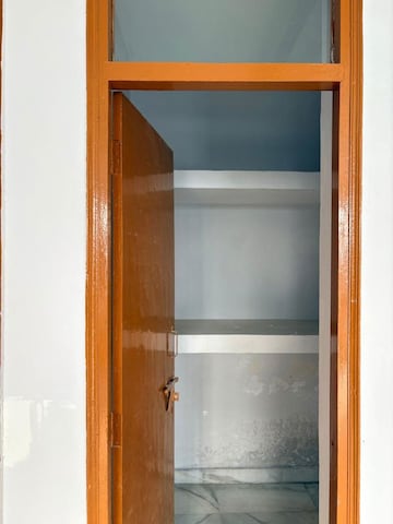  6+ BHK Villa at Delta I Greater Noida – for Rent