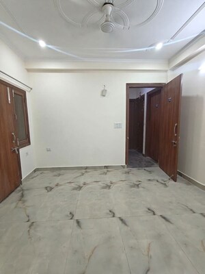 1 BHK Builder Floor For Rent in Saket
