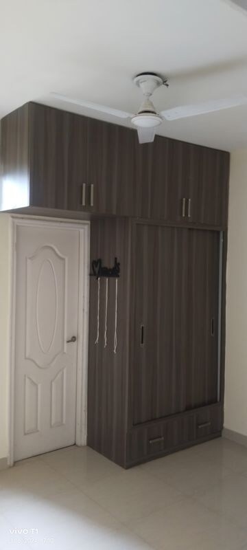 Building Lobby in 2 BHK Apartment at Shree Vardhman Mantra, Sector 67 – for Rent