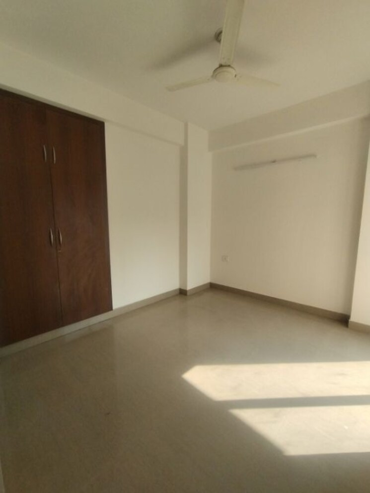 Room, victoryone-amara 2 Bedroom 1210 Sq.Ft. Apartment In Sector 16 Greater Noida Greater Noida 9820908