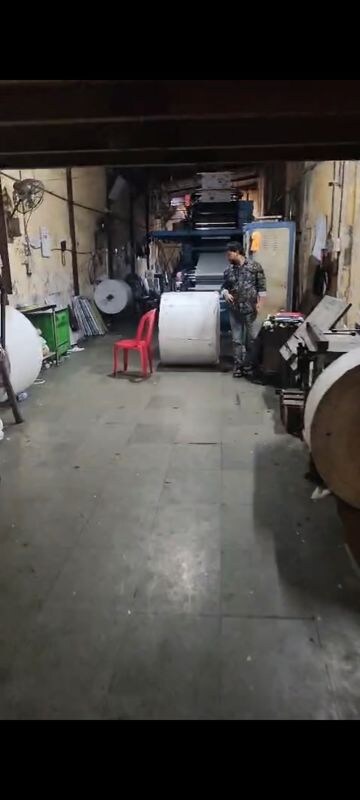  Warehouse For Rent in Lower Parel West