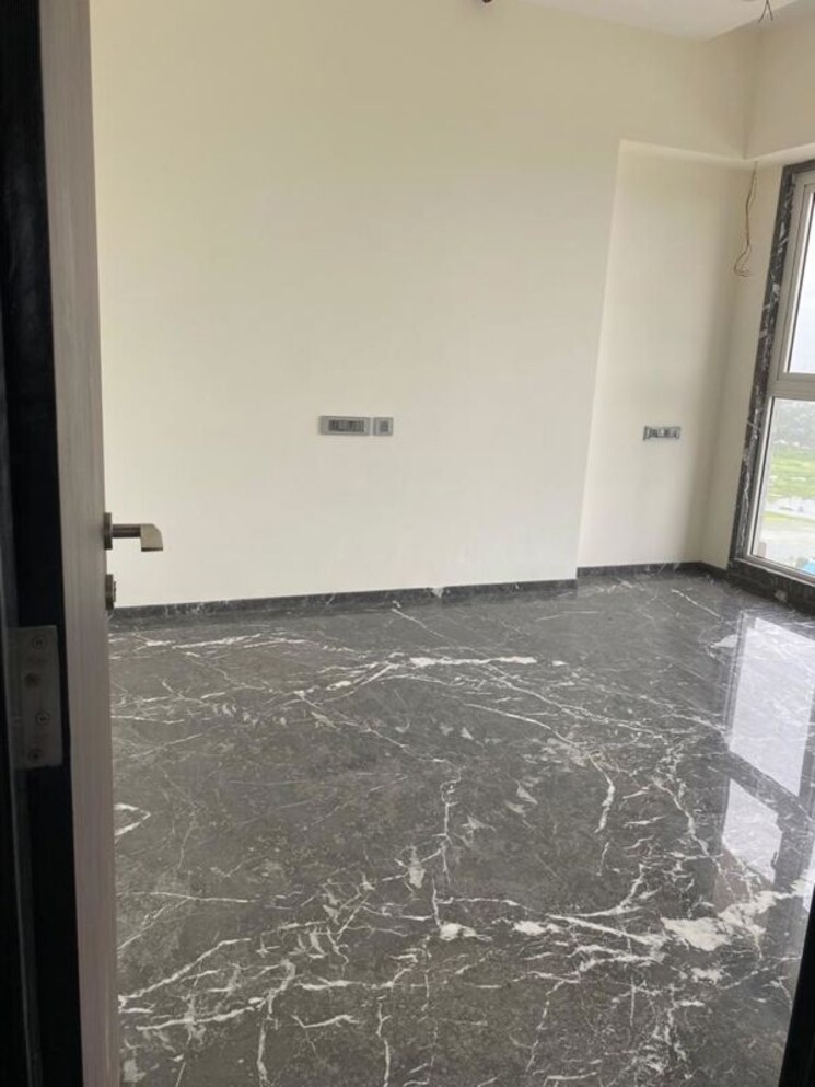 Room, ajmera-i-land-treon 2 Bedroom 950 Sq.Ft. Apartment In Bhakti Park Mumbai 9820904