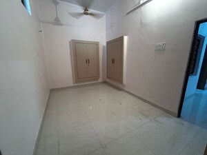3 BHK Independent House For Rent in Alopi Bagh
