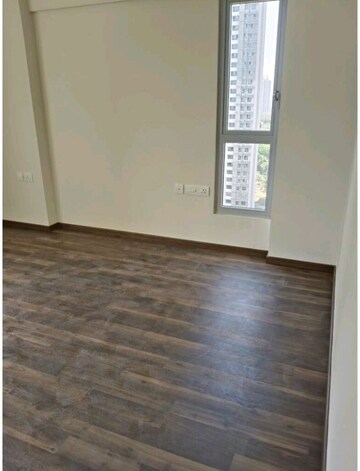 Room in 1 BHK Apartment at Raymond Ten X Habitat, Pokhran Road No Two – for Sale