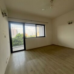 6 BHK Independent House For Sale in Sector 14