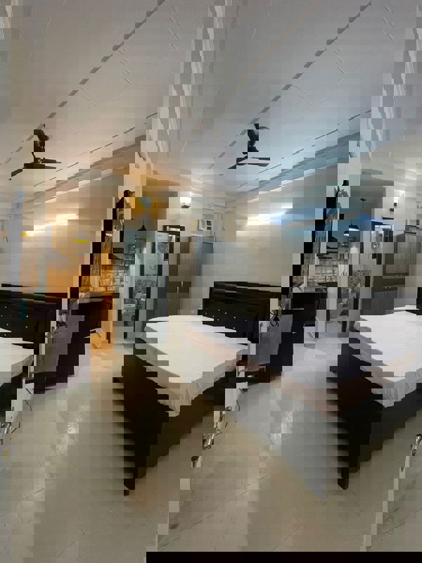 StudioBuilder Floor For Rent in Sector 39