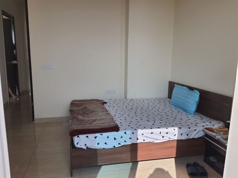 Bedroom, gaur-sportswood 3 Bedroom 1850 Sq.Ft. Apartment In Sector 79 Noida 9816073