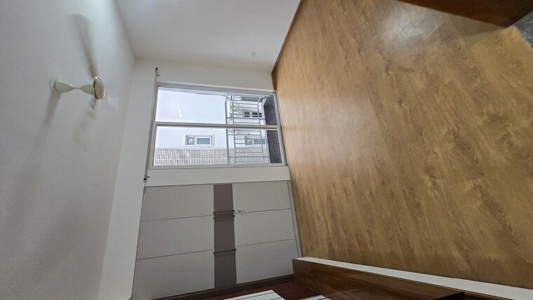 Room, godrej-golf-link-villas 4 Bedroom 2835 Sq.Ft. Villa In Sector 27 Yamuna Expressway Greater Noida 9820942