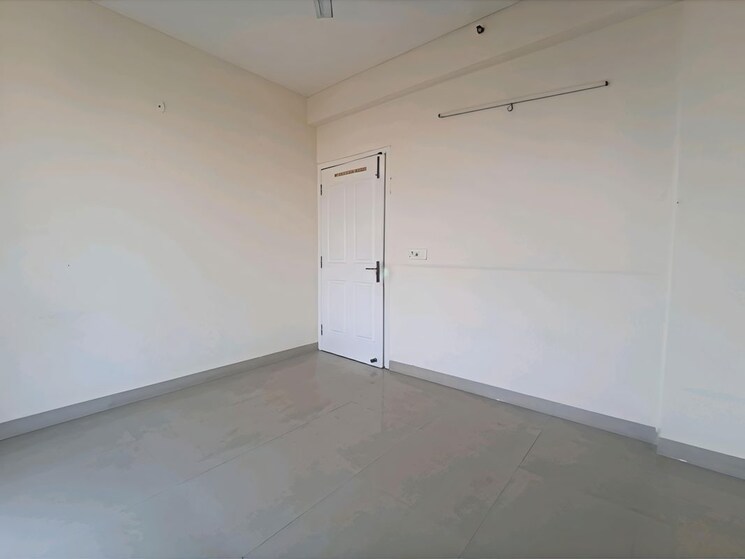 Room, bptp-park-prime 3 Bedroom 1360 Sq.Ft. Apartment In Sector 66 Gurgaon 9820944