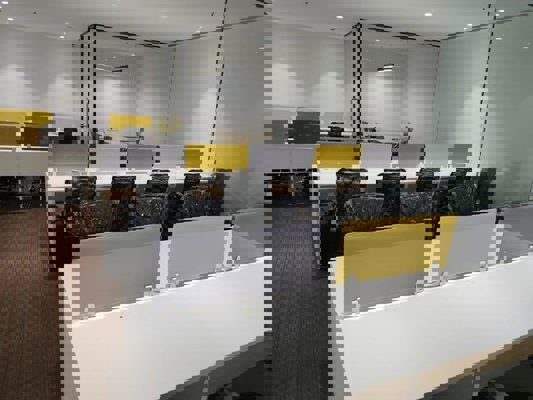 Office Space For Rent in Turf Estate