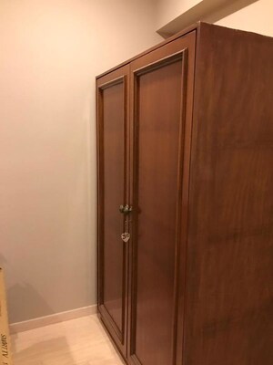 Furnished Amenities in 3 BHK Apartment at Lodha Aura, Wadala – for Rent