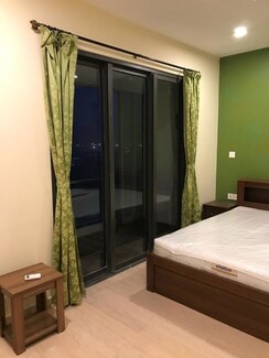 3 BHK + Pooja Room,Servant Room,Extra Room Apartment For Rent in Lodha Aura