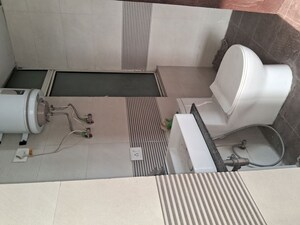 Master Bedroom in 5 BHK Penthouse at M R Platinum 321, Raj Nagar Extension – for Sale